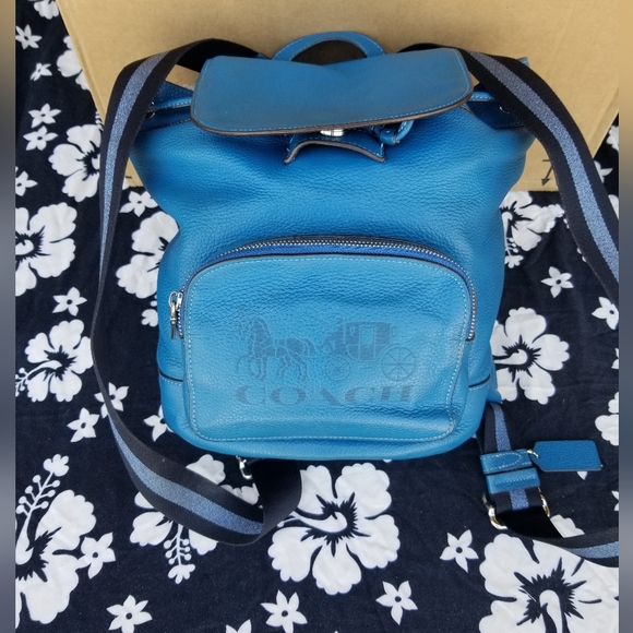 Coach Blue Bucket Backpack Pebbled Leather With Silver Hardware - Picture 1 of 14